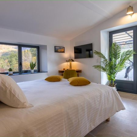 Domaine De Chabanne Bed and Breakfast Crupies Buitenkant foto