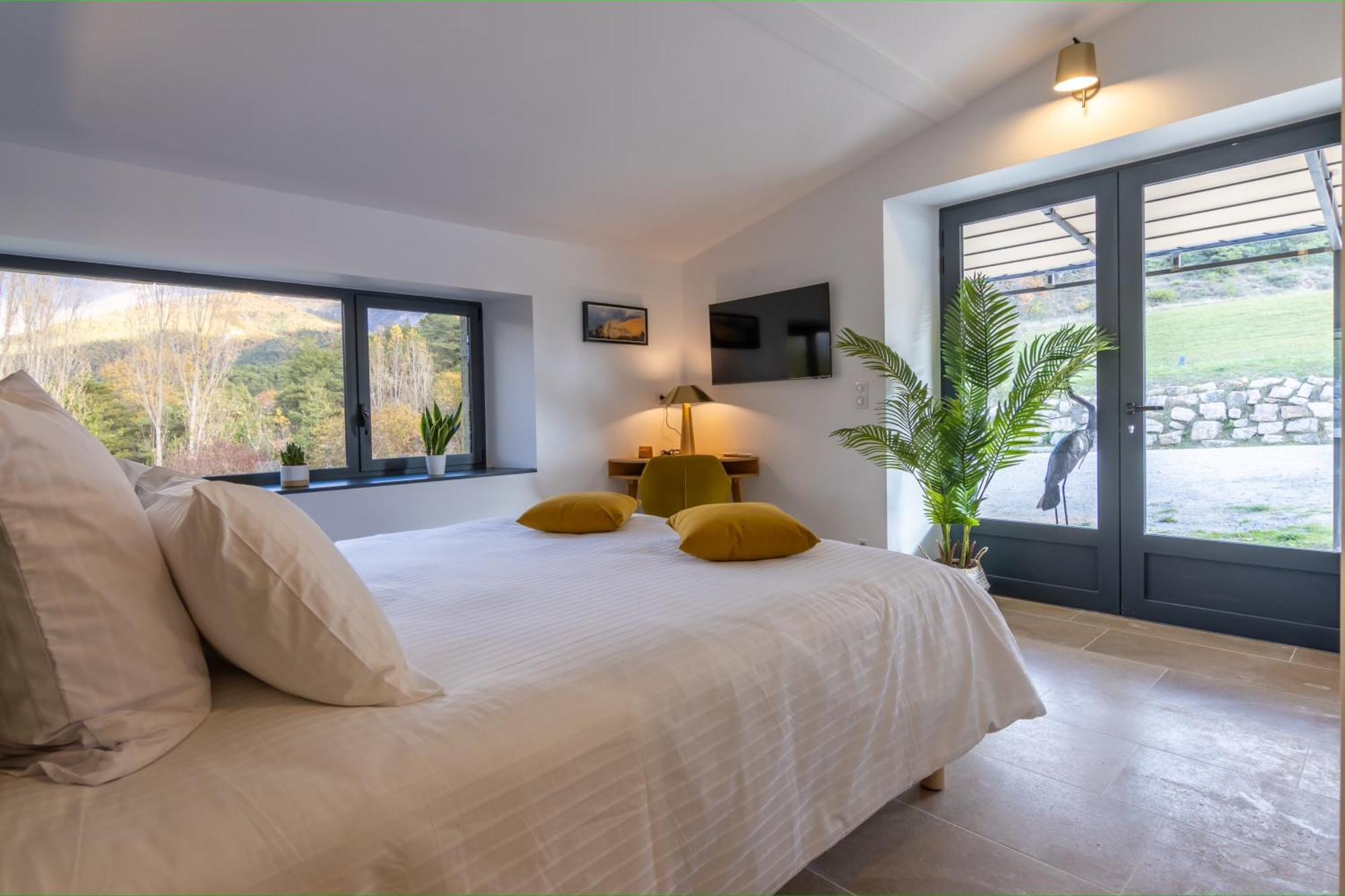 Domaine De Chabanne Bed and Breakfast Crupies Buitenkant foto